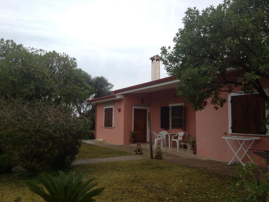 La Contea Bed & Breakfast ซานต์อันนาอาเรซี ภายนอก รูปภาพ
