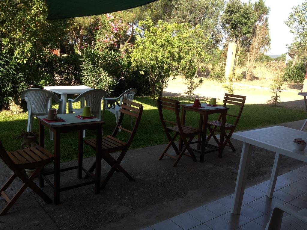 La Contea Bed & Breakfast ซานต์อันนาอาเรซี ภายนอก รูปภาพ